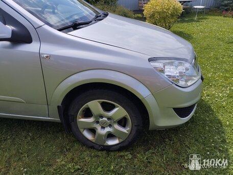 Opel, Astra, 1600, 125, бензин, хэтчбек, механика, передний привод, среднее состояние, левый, серебряный, 370 000 ₽